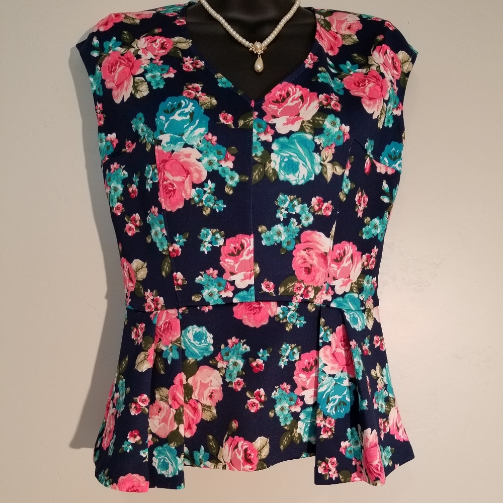Saks Fifth Avenue Pleated Peplum Top, Size 12
